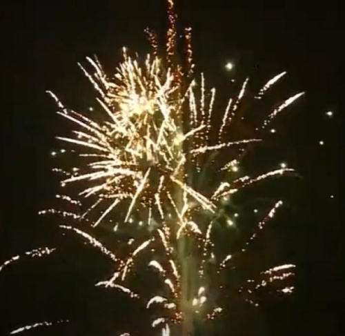 Салют Р7378 Новогодний круиз 0,8 х 160 залпов Русский фейерверк