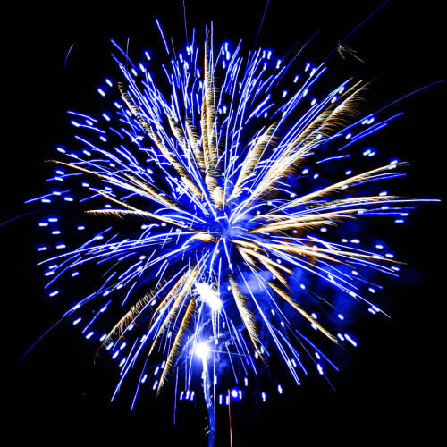 Фейерверк РС9250 Достояние Республики (378 залпов х 0,7 1,2)