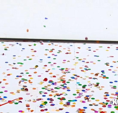 АС0154 Пневмохлопушка Калейдоскоп-50см