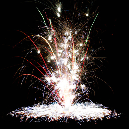 Фонтан РС4730 Свадебный торт Русская пиротехника Фонтан РС4730 Свадебный торт Русская пиротехника