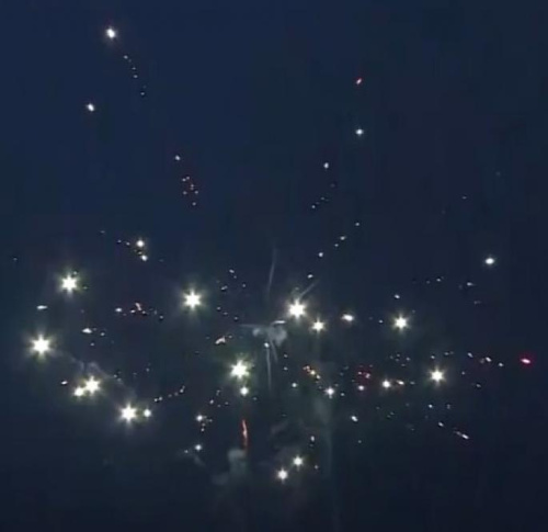 Фейрверк Р7035 Праздничный пунш 0,6 х 100 залпов