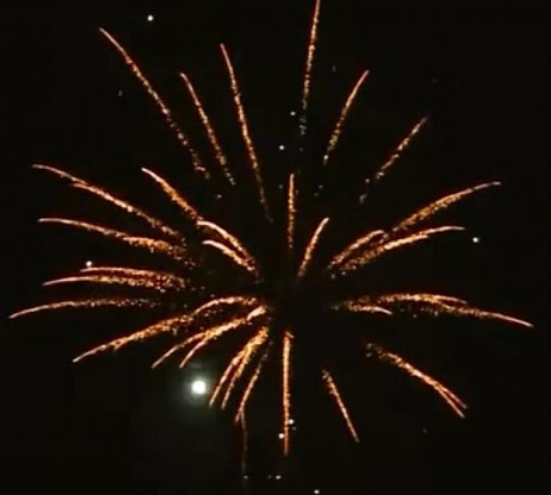 Салют Р7378 Новогодний круиз 0,8 х 160 залпов Русский фейерверк