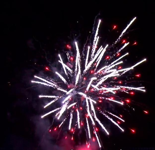 Фейерверк Р7700 Дедушка мороз: 1,25 х 24 залпа