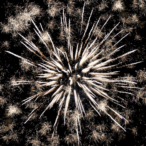 Фейерверк РС7070 Зимние узоры 1,1 х 19 залпов - НОВЫЙ ЭФФЕКТ 2022/23