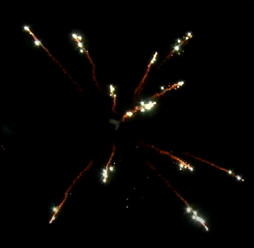 Батарея салютов РС7125 Искристая сказка (1,1х 25 залпов) Русская пиротехника Батарея салютов РС7125 Искристая сказка (1,1х 25 залпов) Русская пиротехника