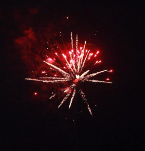 Фейерверк Р7750 Мустанг (1,25 х 25 залпов) Русская пиротехника