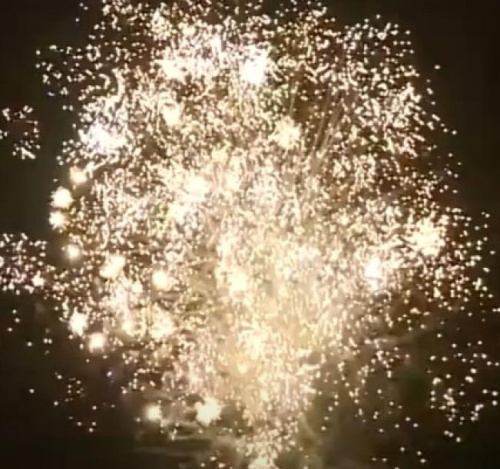 Салют Р7378 Новогодний круиз 0,8 х 160 залпов Русский фейерверк