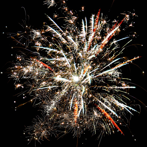 Салют РС8610 Салют Фаберже: (1,2 х 88 залпов) Русская пиротехника Салют РС8610 Салют Фаберже: (1,2 х 88 залпов) Русская пиротехника