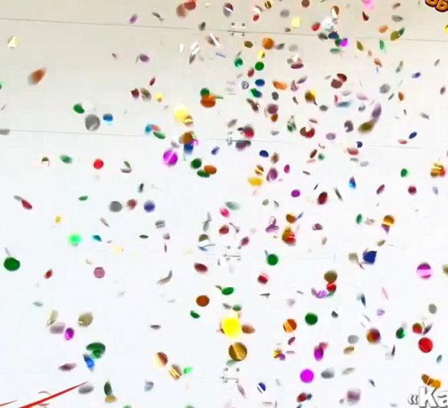 АС0134 Пневмохлопушка Калейдоскоп-30см АС0134 Пневмохлопушка Калейдоскоп-30см