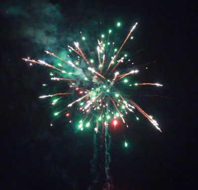 Фейерверк Р7750 Мустанг (1,25 х 25 залпов) Русская пиротехника Фейерверк Р7750 Мустанг (1,25 х 25 залпов) Русская пиротехника