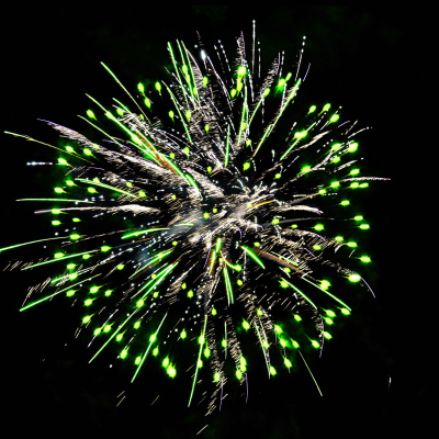 Салют РС7520 Волшебная ночь: (1 х 100 залпов) Русская пиротехника Салют РС7520 Волшебная ночь: (1 х 100 залпов) Русская пиротехника