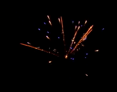 Фейерверк Р7485 Золотые Бубенцы: НОВЫЙ ЭФФЕКТ 1 х 20 залпов Фейерверк Р7485 Золотые Бубенцы: НОВЫЙ ЭФФЕКТ 1 х 20 залпов